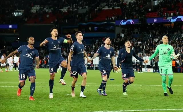 巴黎3-2逆转米兰铁锤,梅西2球梅开二度 巴黎3-2逆转米兰铁锤,梅西2球梅开二度