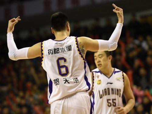 广东宏远力克辽宁本钢,豪取七连胜! 广东宏远力克辽宁本钢,豪取七连胜!