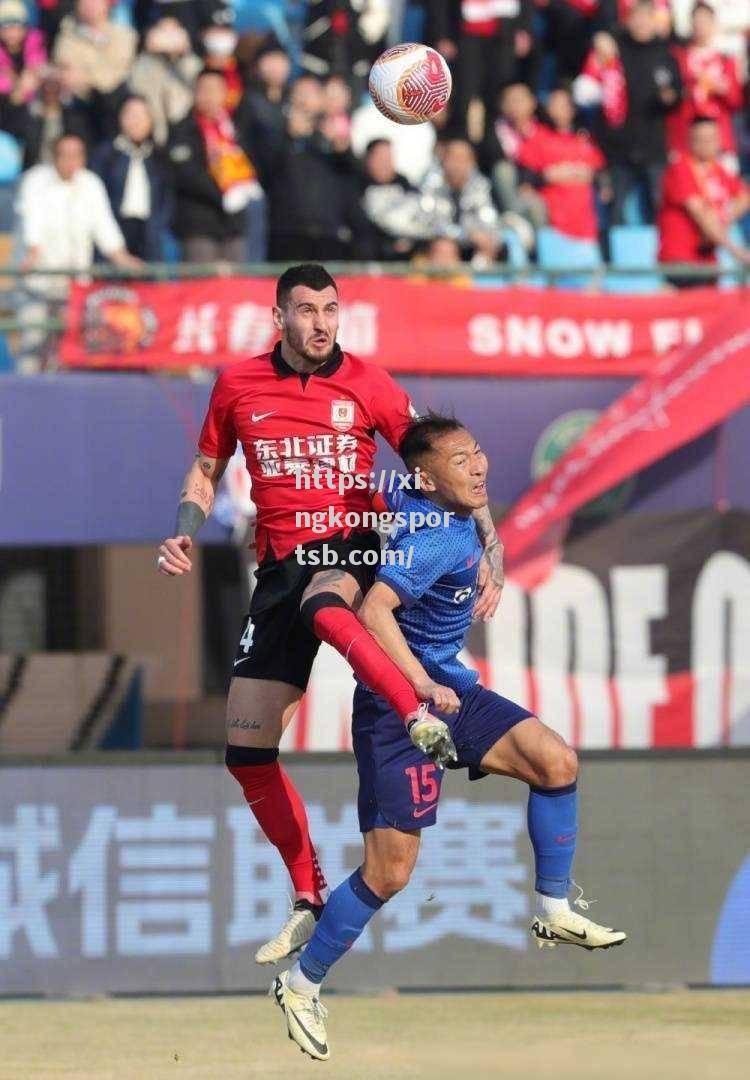 中超联赛迎来新的一轮角逐,恒大将对阵上海申花展开激烈对决_ 中超联赛迎来新的一轮角逐,恒大将对阵上海申花展开激烈对决_