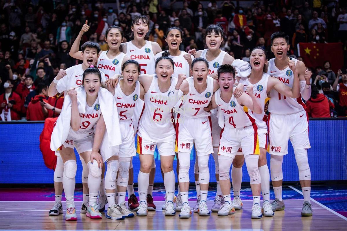 星空体育-中国女篮成功晋级世界杯，直播掀起篮球狂潮_