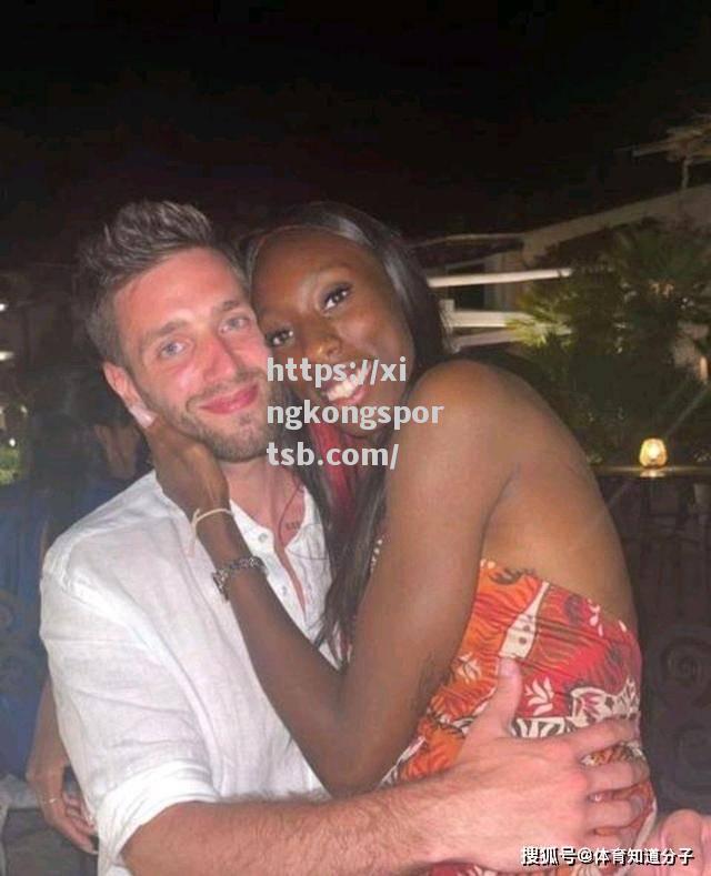 超级球星被爆与女友分手 超级球星被爆与女友分手