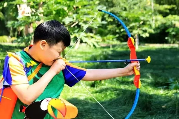 哥伦比亚运动员大显身手,赢得掌声 哥伦比亚运动员大显身手,赢得掌声